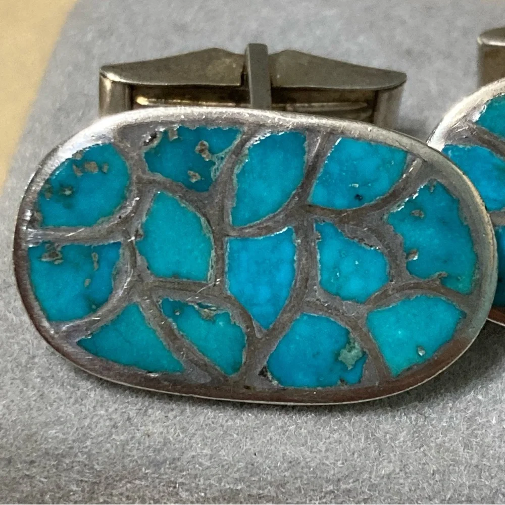 VINTAGE NATIVE AMERICAN ZUNI TURQUOISE INLAY STERLING SILVER CUFFLINKS